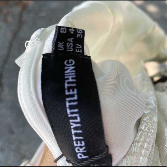 Pretty little thing dress - Picture 3 of 3